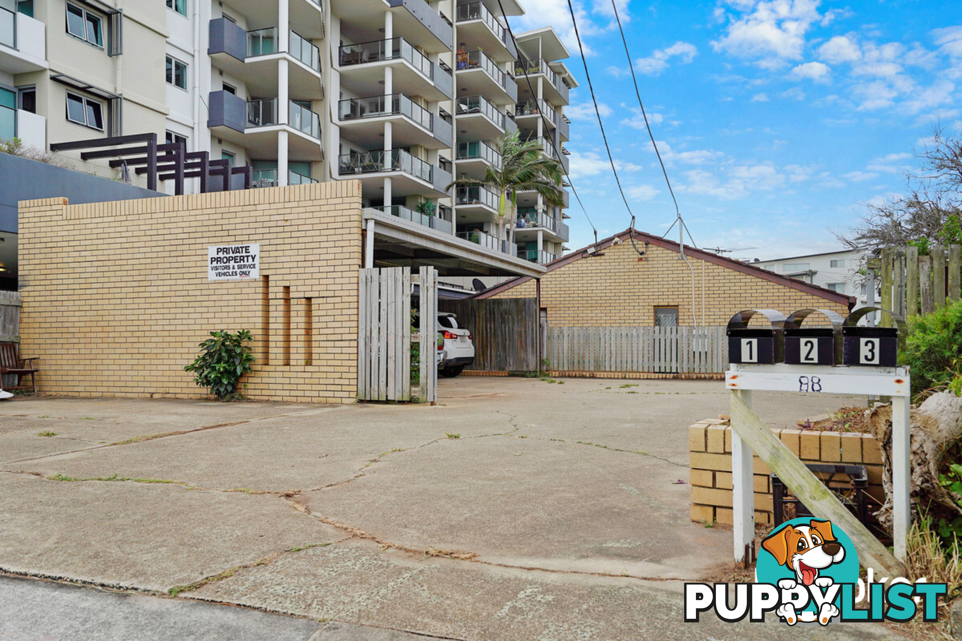 88 Hornibrook Esplanade CLONTARF QLD 4019