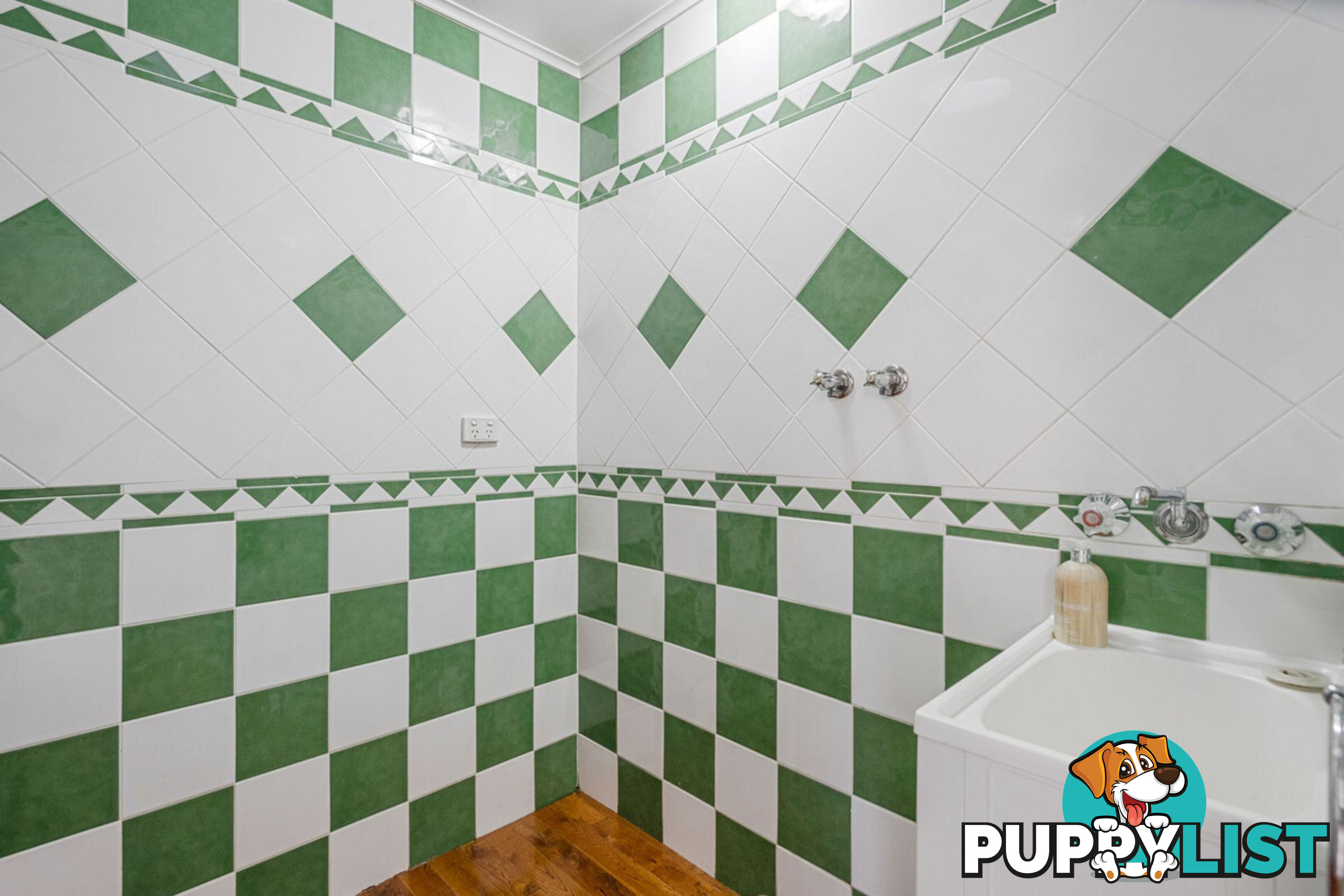 28 Ralph Street CLONTARF QLD 4019