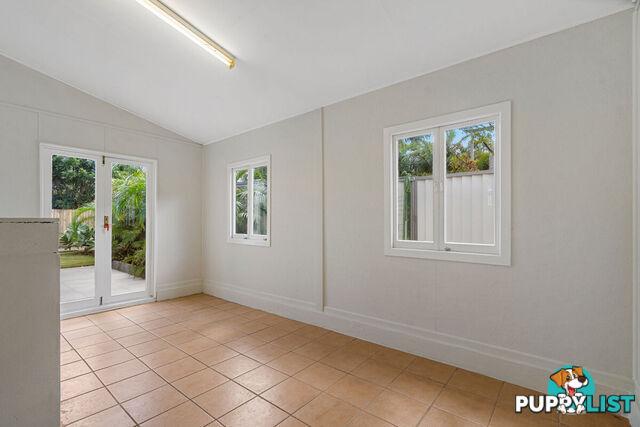 28 Ralph Street CLONTARF QLD 4019