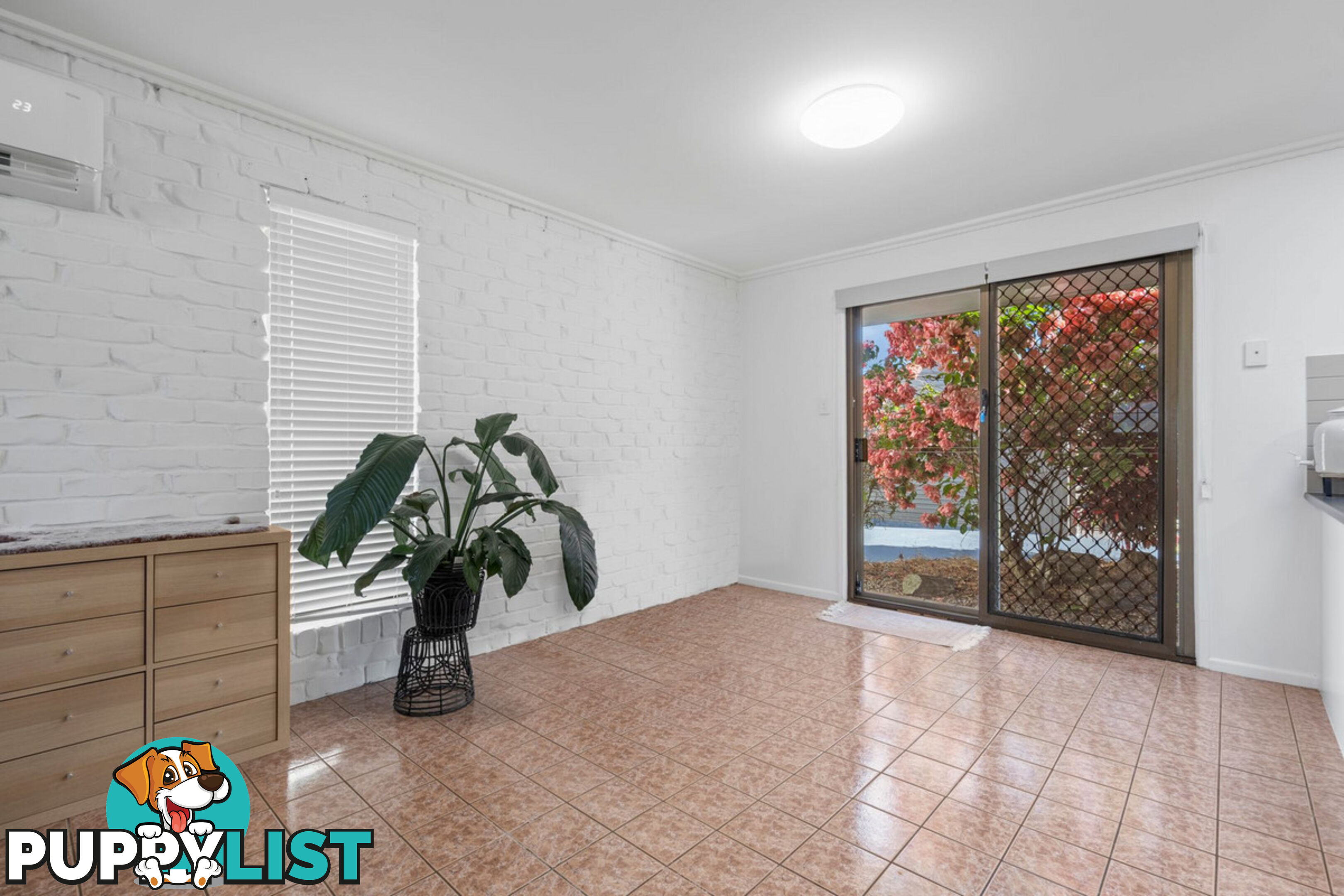 7 Beacon Crescent NEWPORT QLD 4020