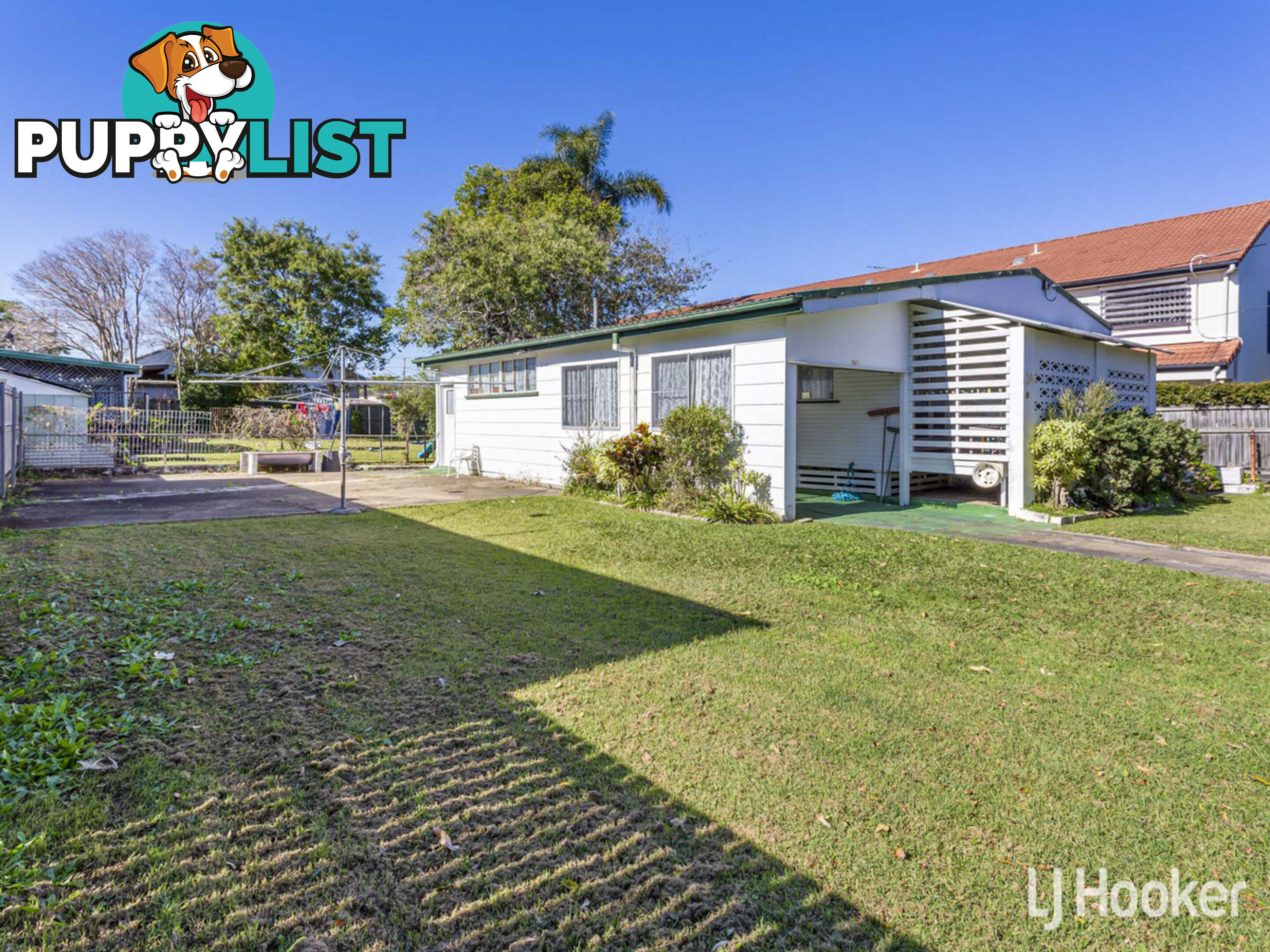 2a Samuel Street WOODY POINT QLD 4019