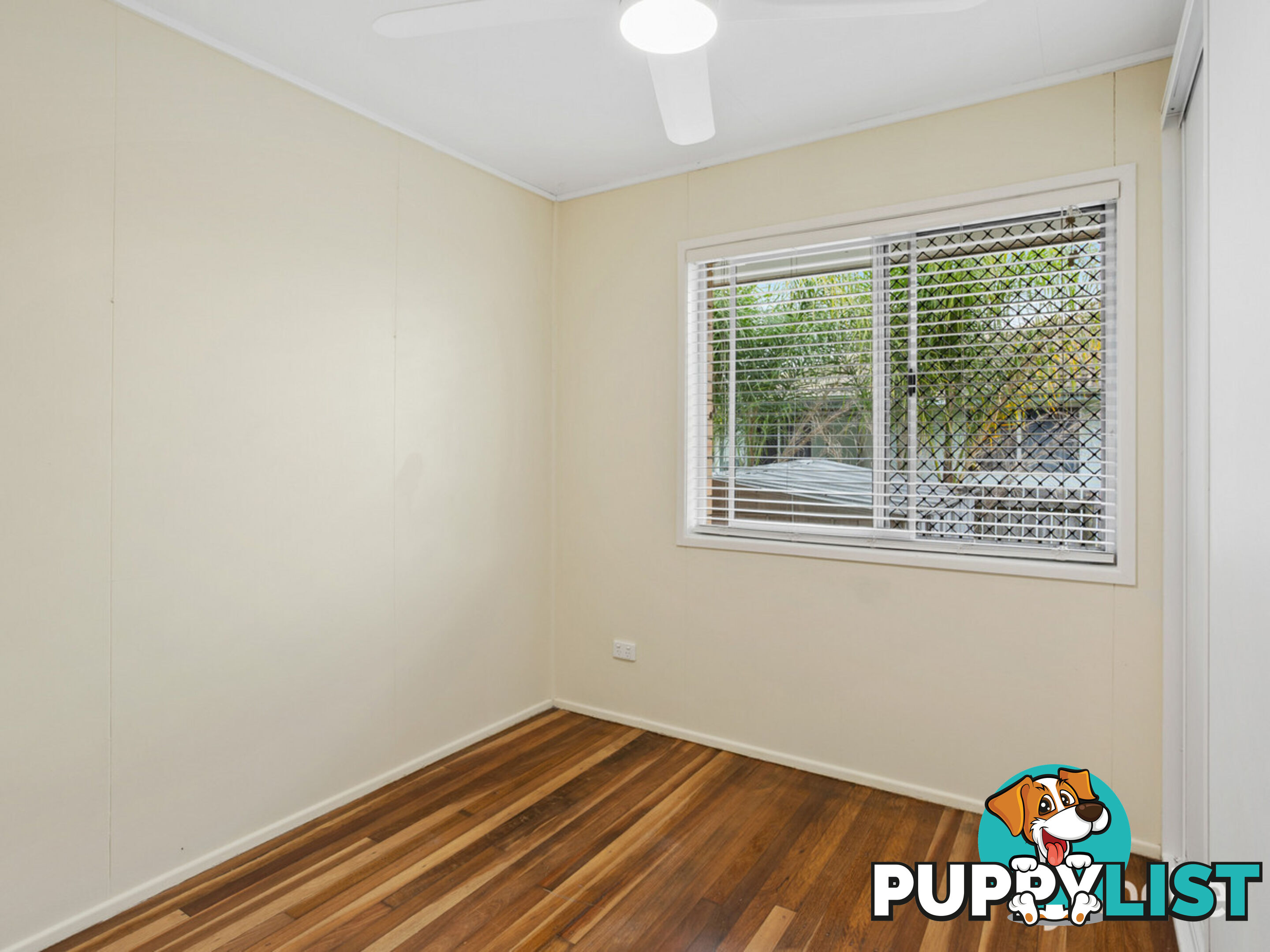 8 Hunter Street REDCLIFFE QLD 4020