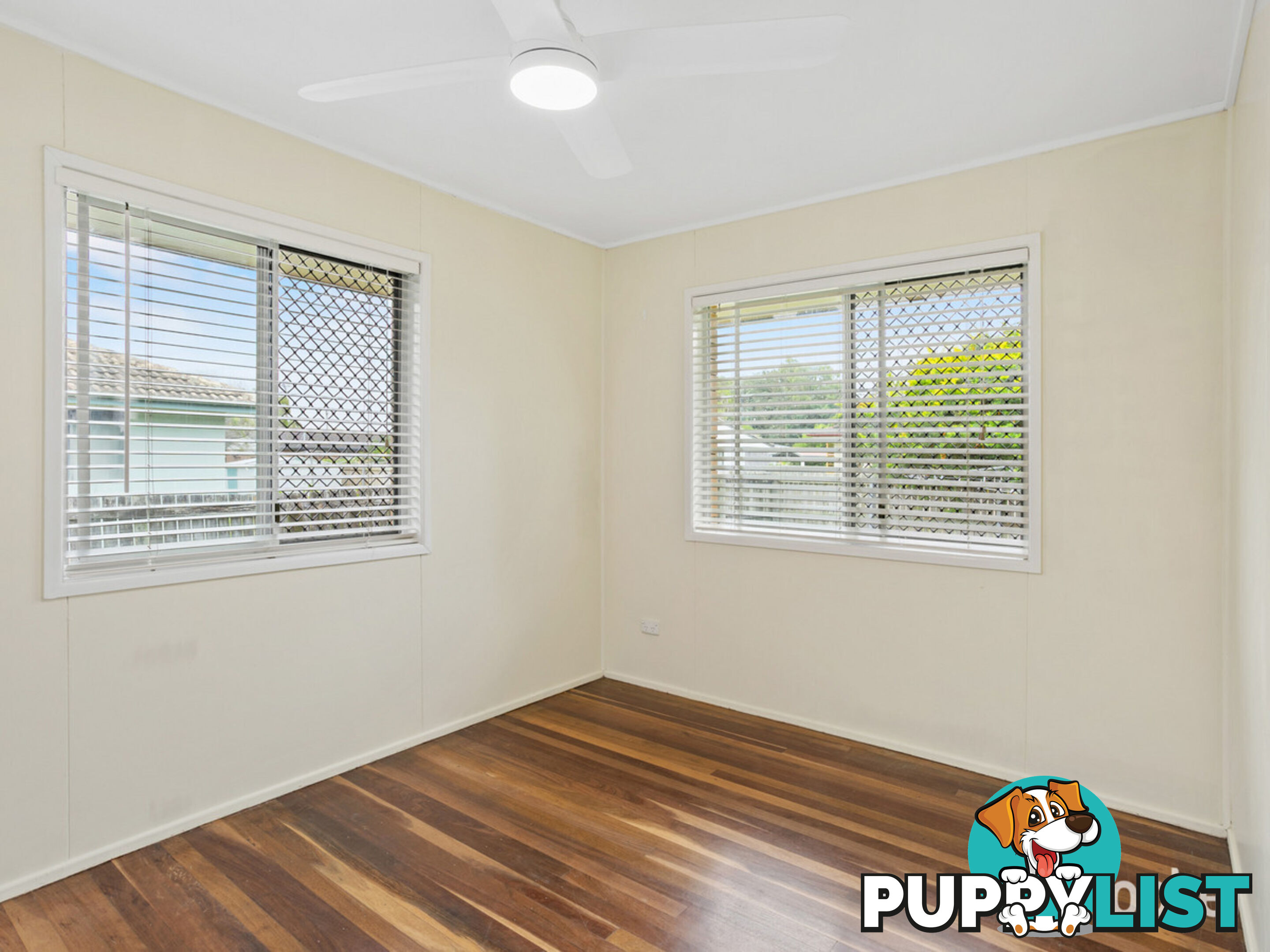 8 Hunter Street REDCLIFFE QLD 4020