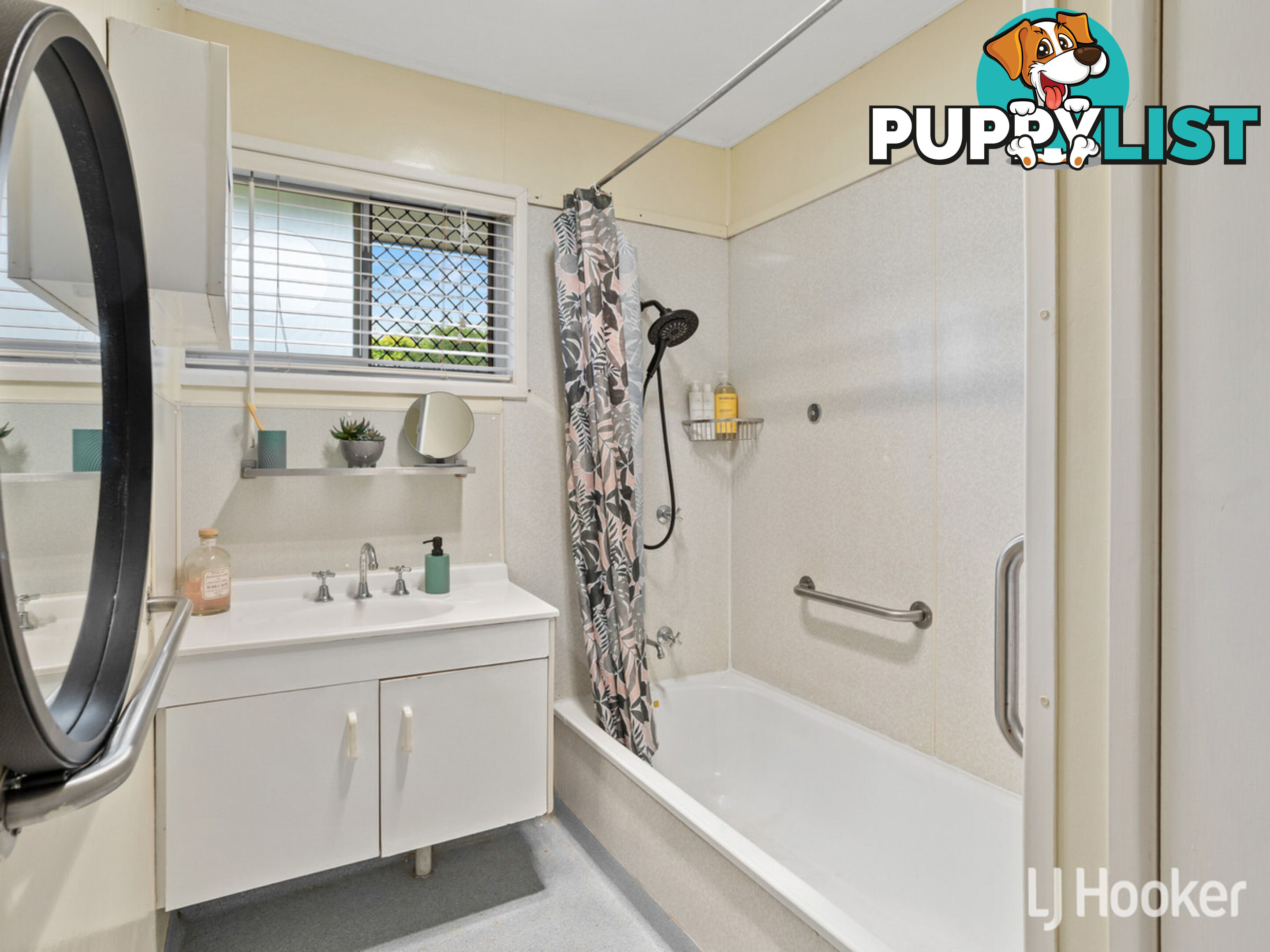 8 Hunter Street REDCLIFFE QLD 4020