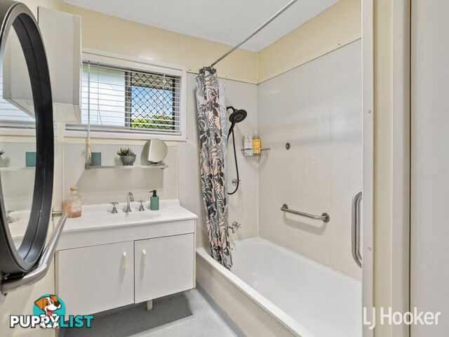 8 Hunter Street REDCLIFFE QLD 4020