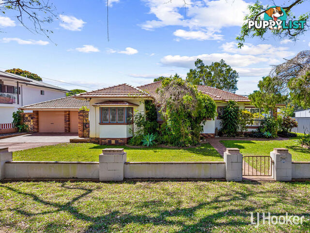 8 Grant Street REDCLIFFE QLD 4020