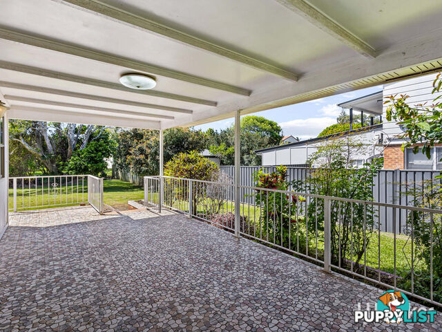 8 Grant Street REDCLIFFE QLD 4020