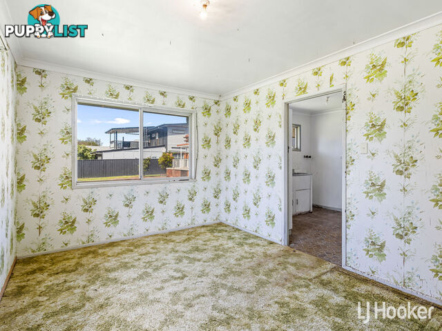 8 Grant Street REDCLIFFE QLD 4020