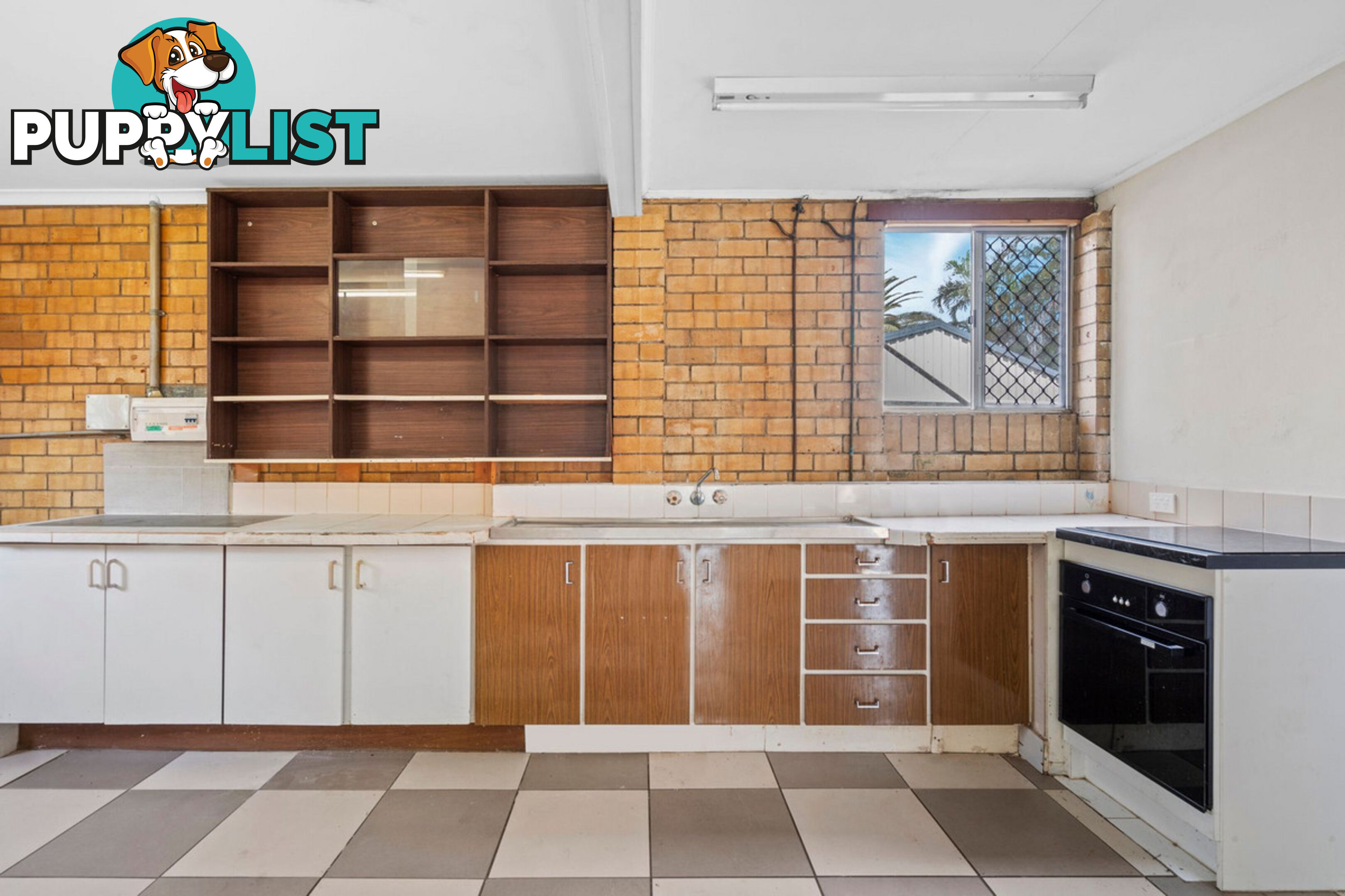 16 Kalimna Drive CLONTARF QLD 4019