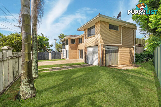 16 Kalimna Drive CLONTARF QLD 4019