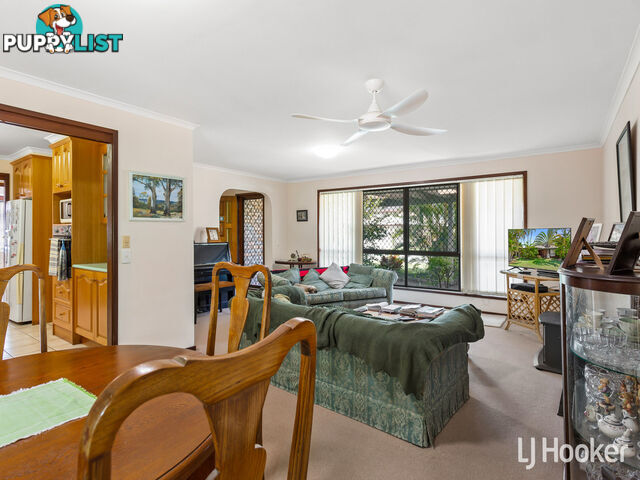 17 Southern Cross Drive NEWPORT QLD 4020