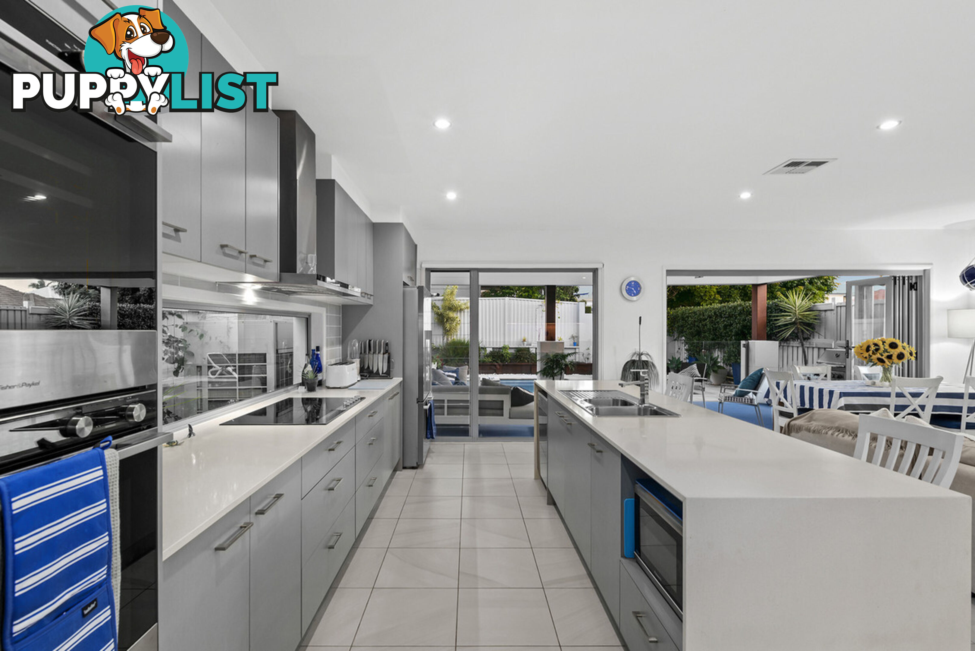 11 Warde Street SCARBOROUGH QLD 4020