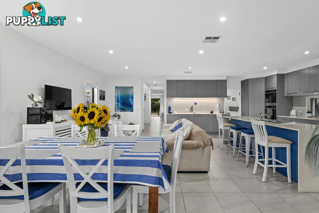 11 Warde Street SCARBOROUGH QLD 4020