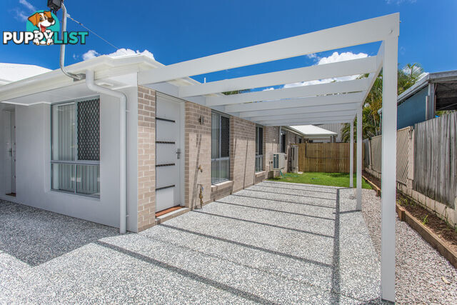 2/5 Woodlands Avenue PETRIE QLD 4502