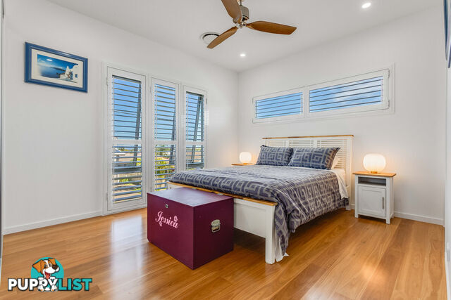 WOODY POINT QLD 4019