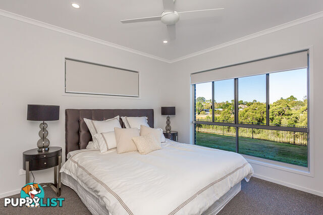 31 Cambridge Circuit SOUTHSIDE QLD 4570