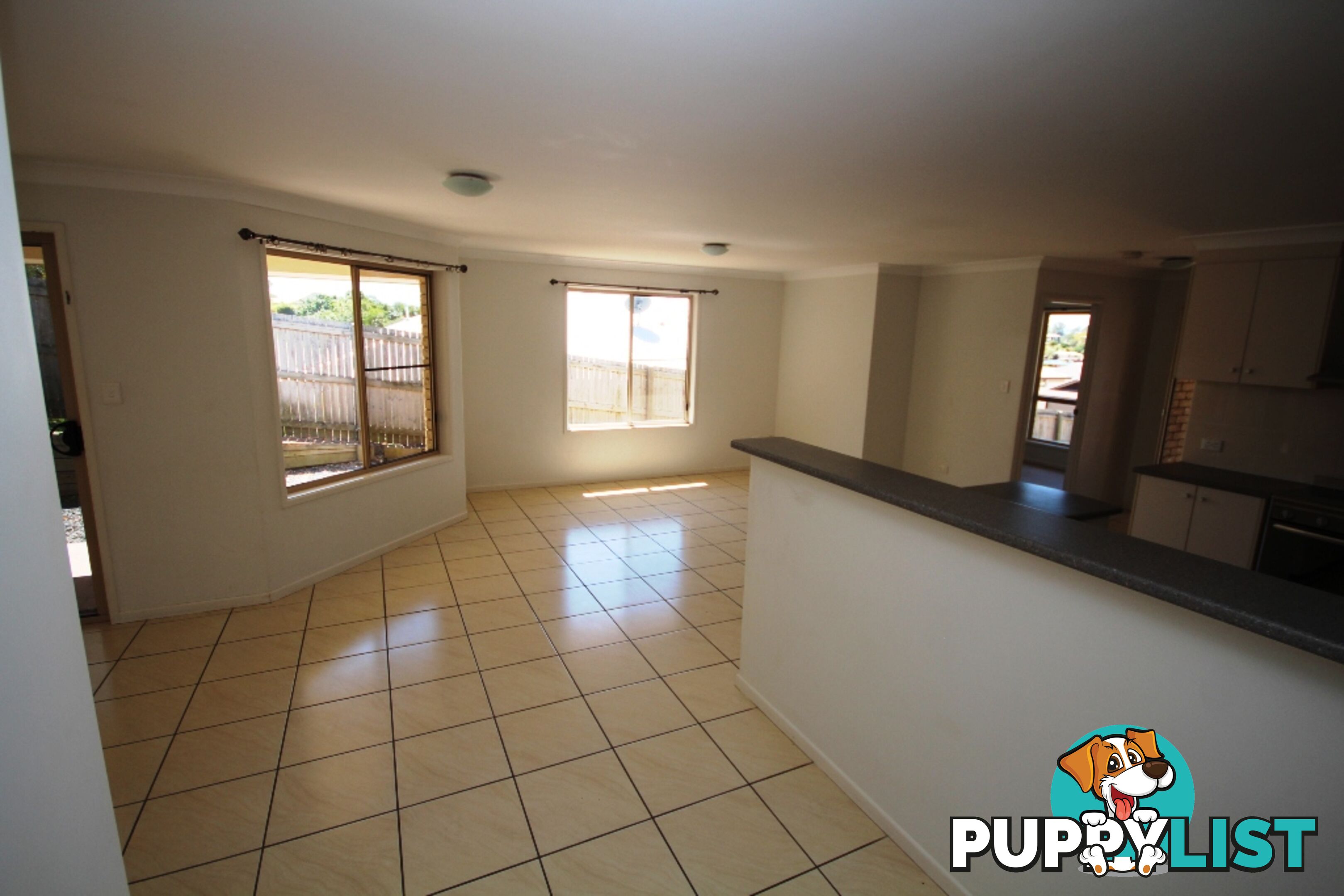 6 Petrie Court SOUTHSIDE QLD 4570