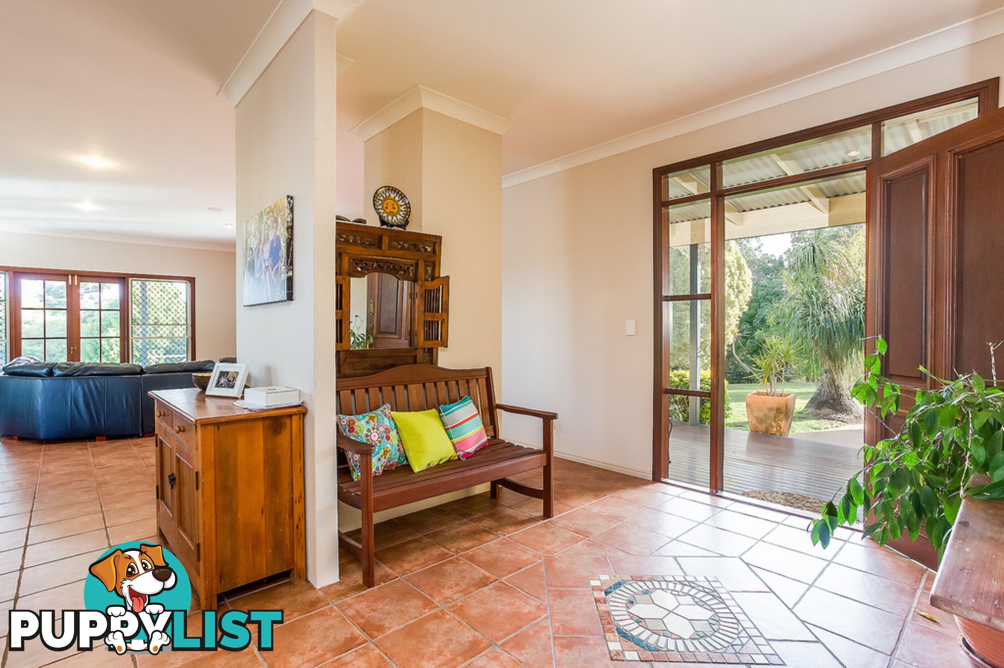 72 Ric-Glen Road JONES HILL QLD 4570