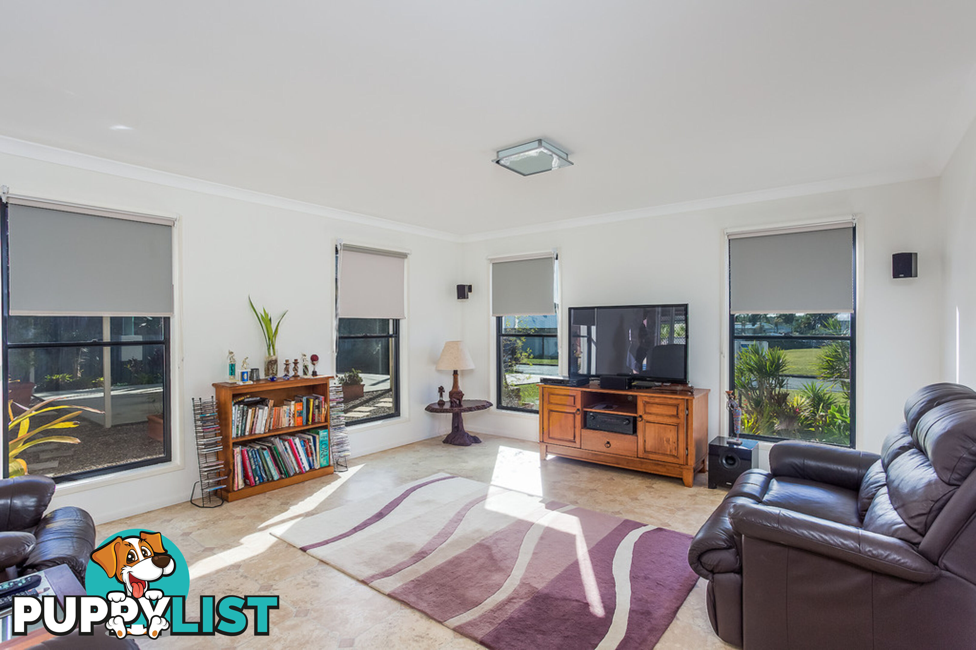 4 Illustrious Court COOLOOLA COVE QLD 4580