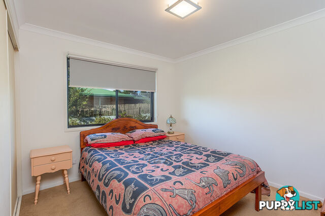 4 Illustrious Court COOLOOLA COVE QLD 4580