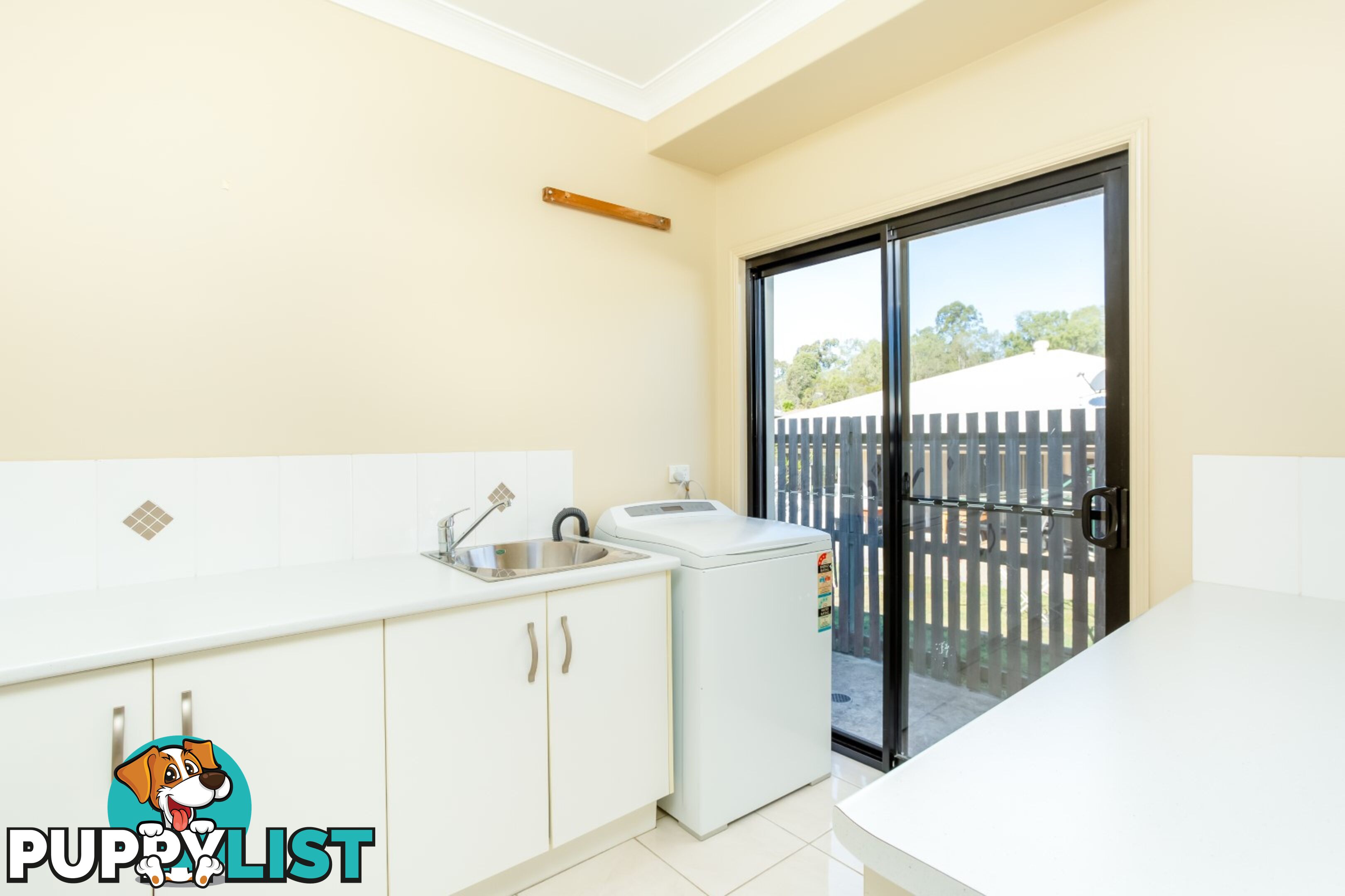 8 Eagleview Close GYMPIE QLD 4570