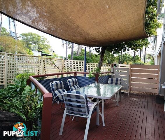 2/11 Double Island Dve RAINBOW BEACH QLD 4581