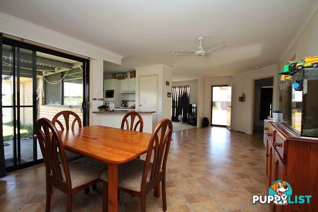 19 Banksia Avenue TIN CAN BAY QLD 4580