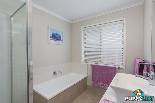 33 Watson Road SOUTHSIDE QLD 4570