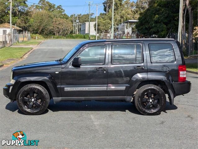 2011 JEEP CHEROKEE SPORT KKMY11 WAGON