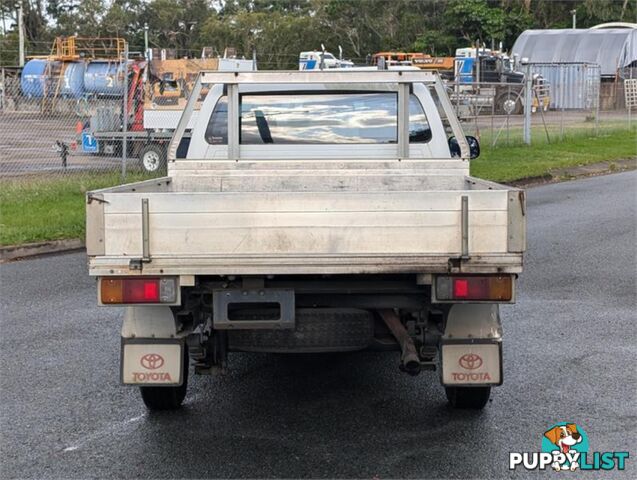 2006 TOYOTA HILUX WORKMATE TGN16RMY07 CAB CHASSIS