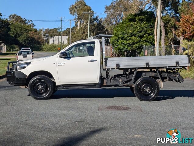 2017 TOYOTA HILUX SR GUN126R CAB CHASSIS