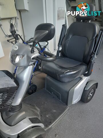 Mobility scooter