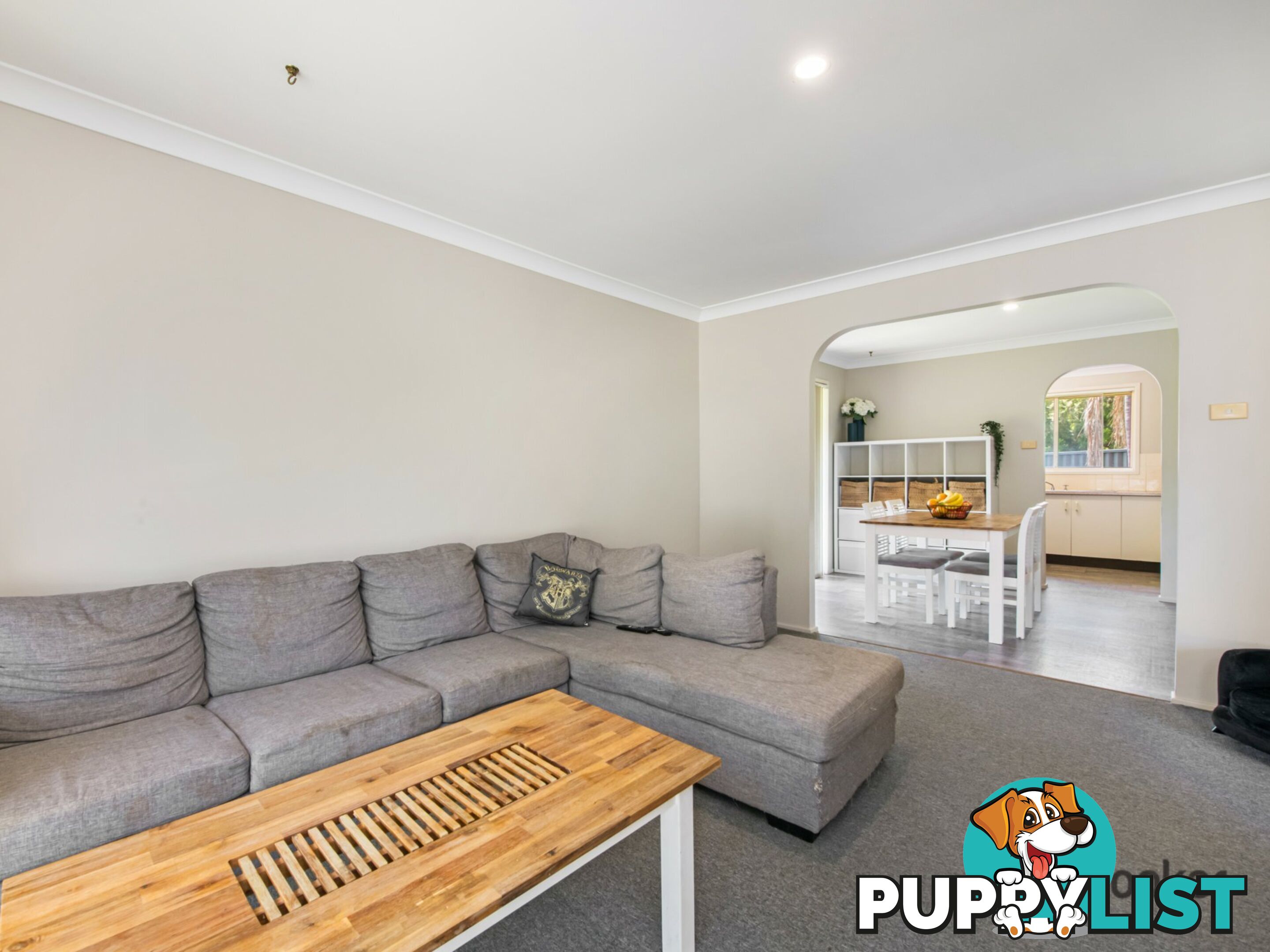 11 Darlingup Road WYEE NSW 2259