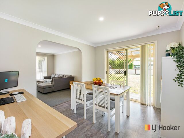 11 Darlingup Road WYEE NSW 2259