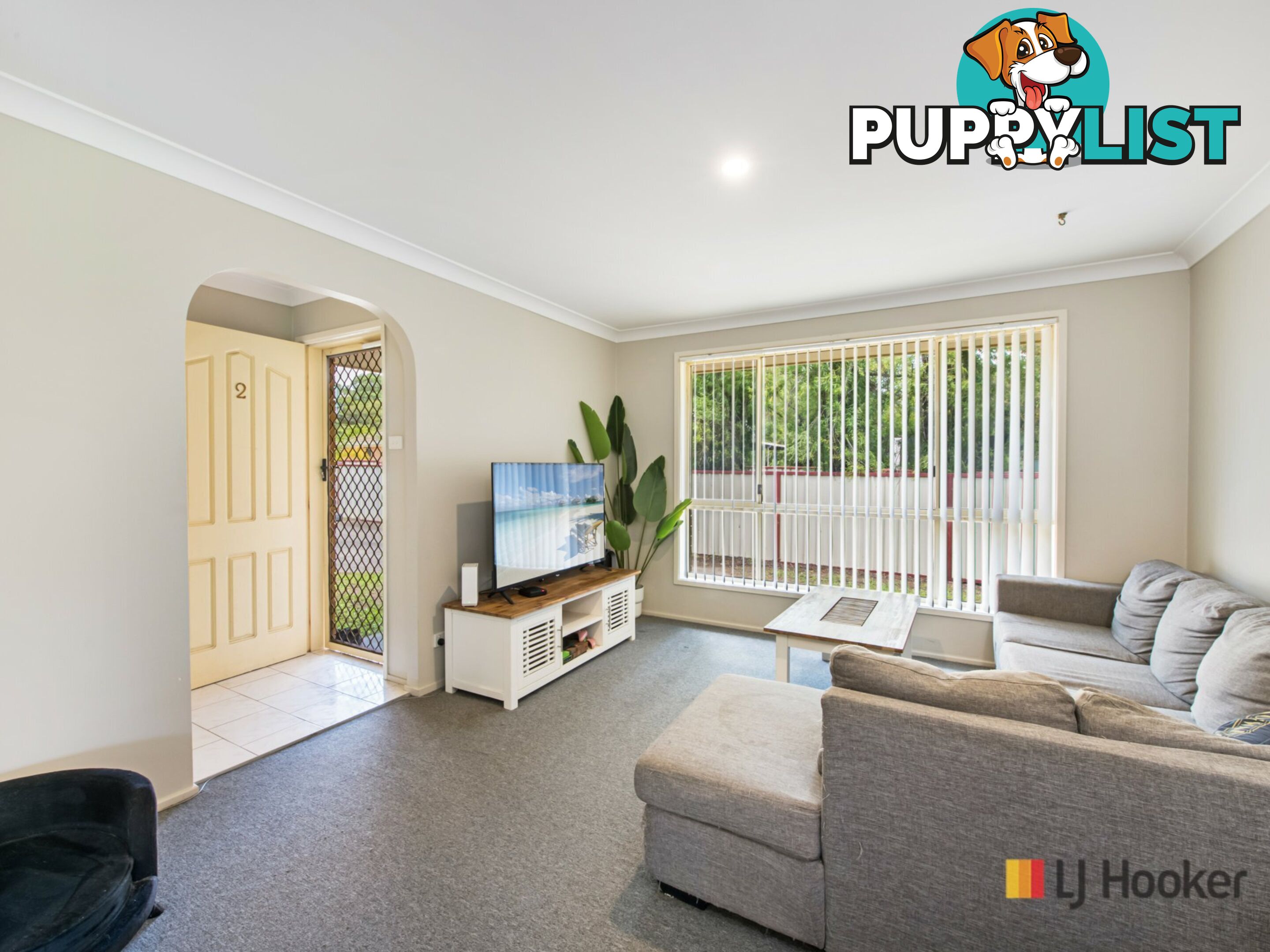 11 Darlingup Road WYEE NSW 2259