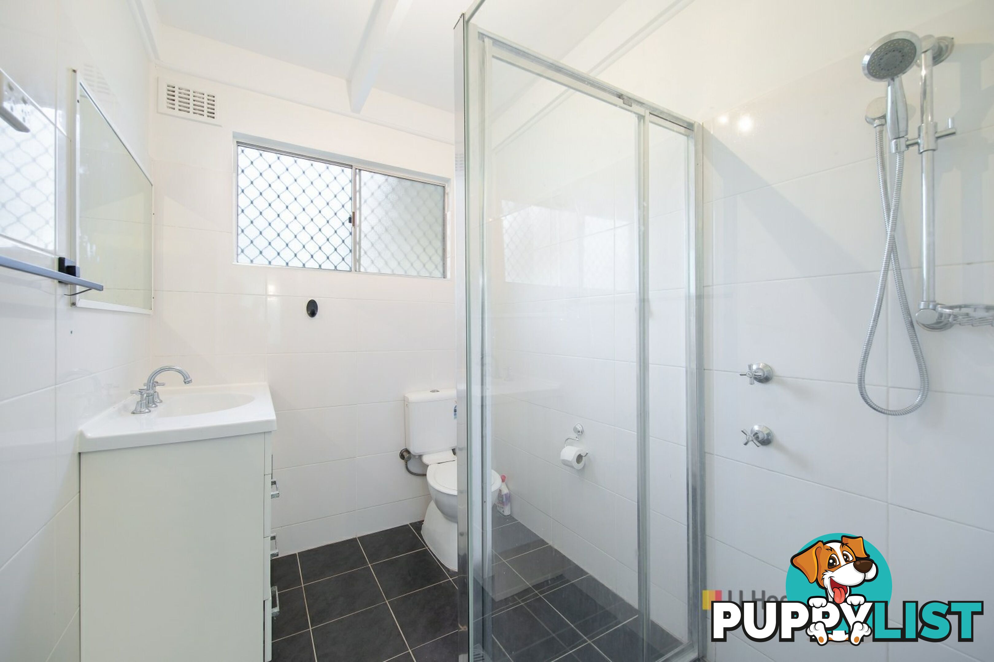 27 Delia Avenue BUDGEWOI NSW 2262