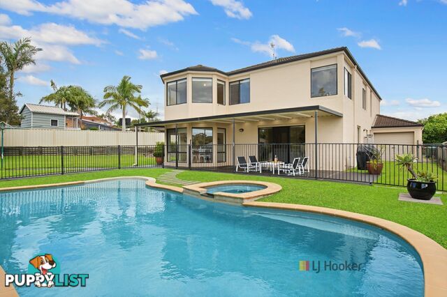 8 Swindon Close LAKE HAVEN NSW 2263