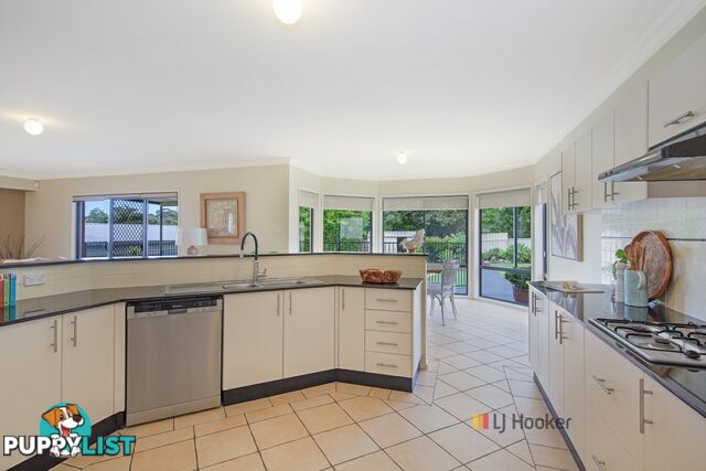 8 Swindon Close LAKE HAVEN NSW 2263