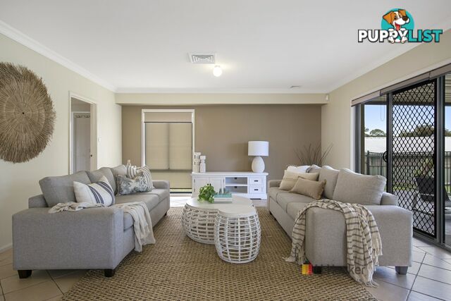 8 Swindon Close LAKE HAVEN NSW 2263