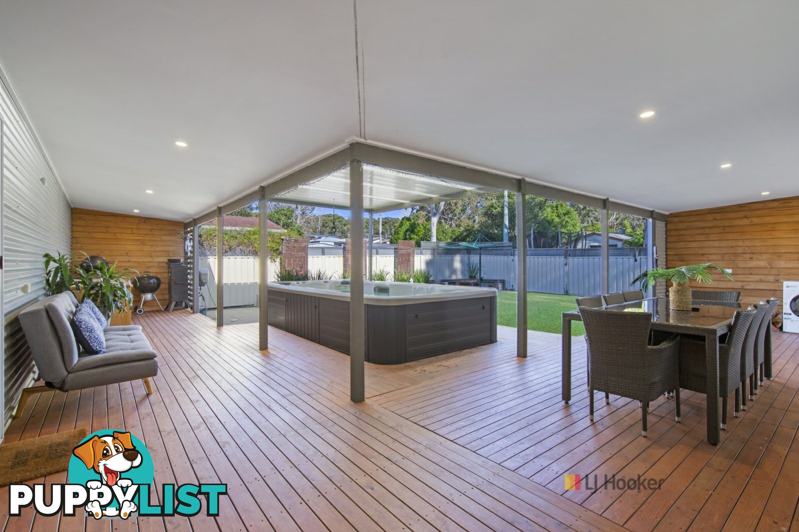 12 Lake Street WYEE POINT NSW 2259