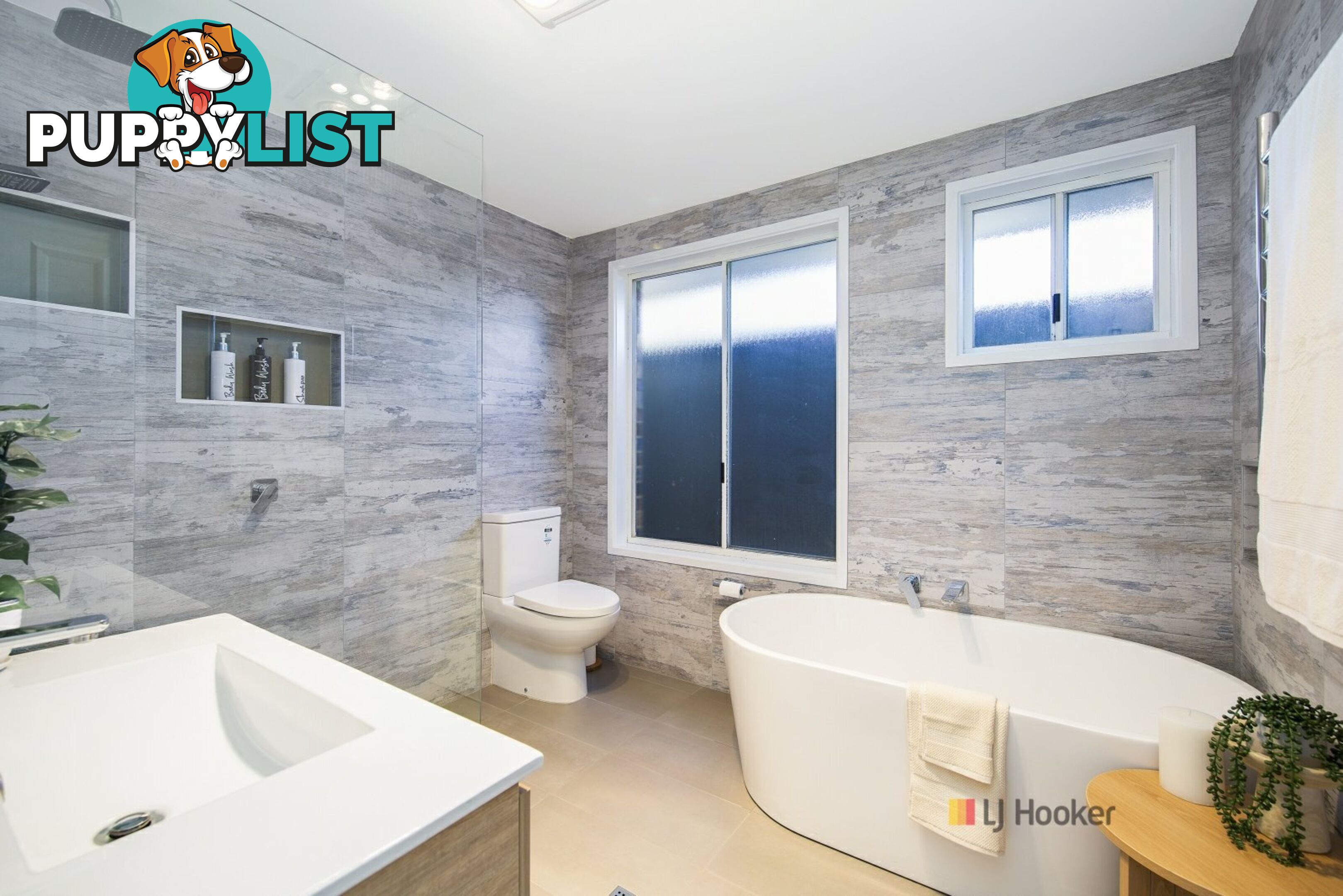 12 Lake Street WYEE POINT NSW 2259