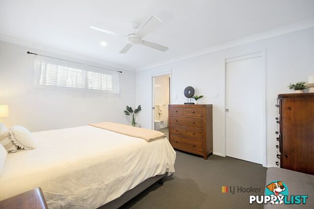 12 Lake Street WYEE POINT NSW 2259