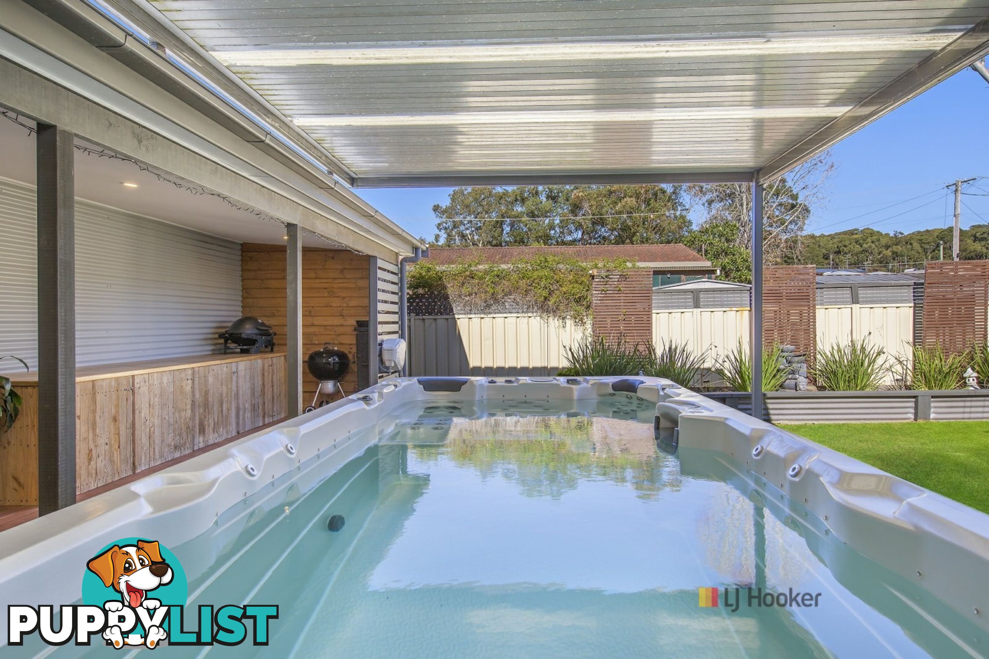 12 Lake Street WYEE POINT NSW 2259
