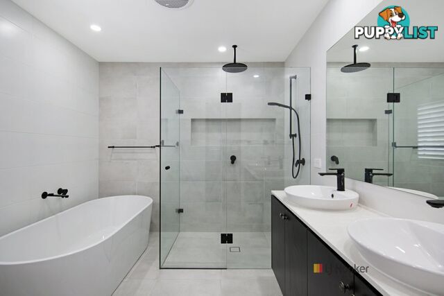 32 Raywood Circuit CATHERINE HILL BAY NSW 2281