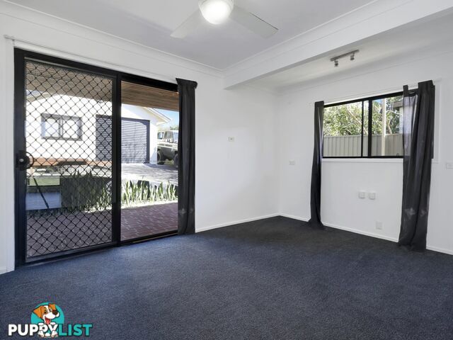41 Warrina Avenue SUMMERLAND POINT NSW 2259