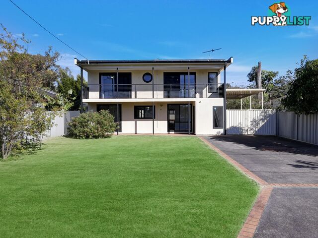 41 Warrina Avenue SUMMERLAND POINT NSW 2259