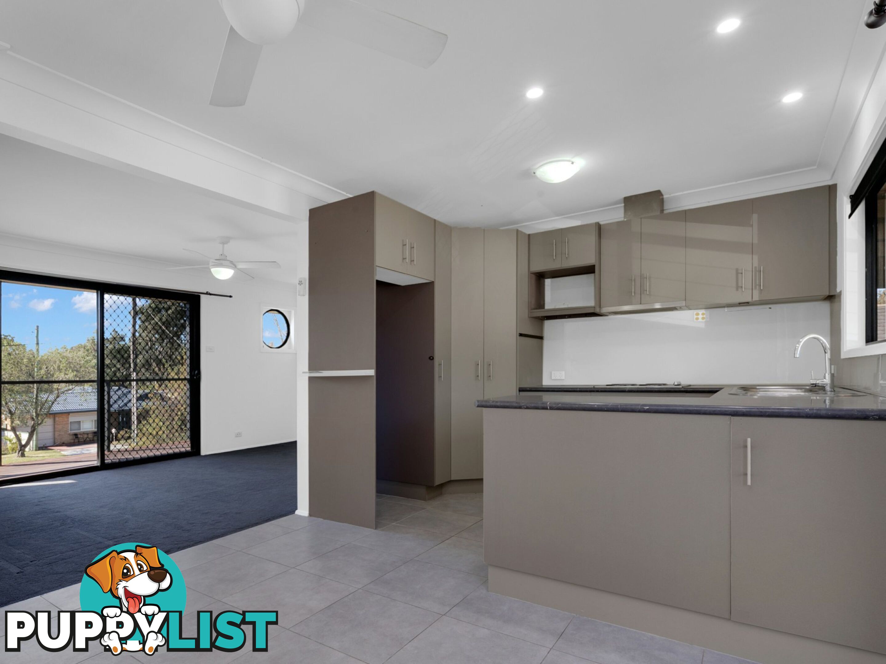 41 Warrina Avenue SUMMERLAND POINT NSW 2259