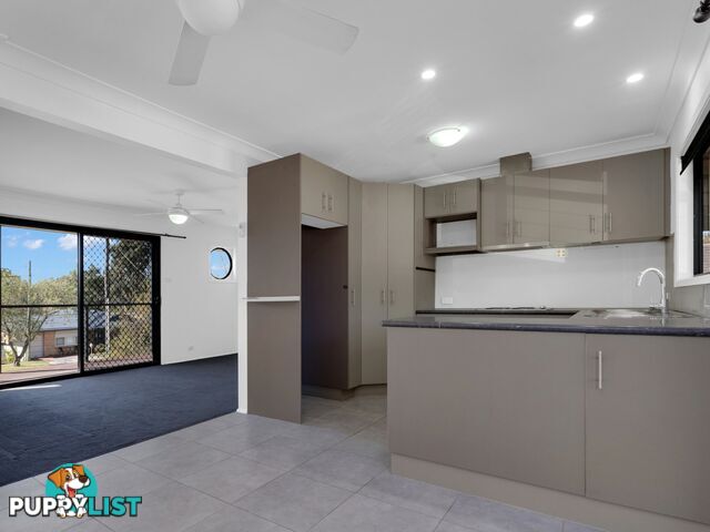 41 Warrina Avenue SUMMERLAND POINT NSW 2259