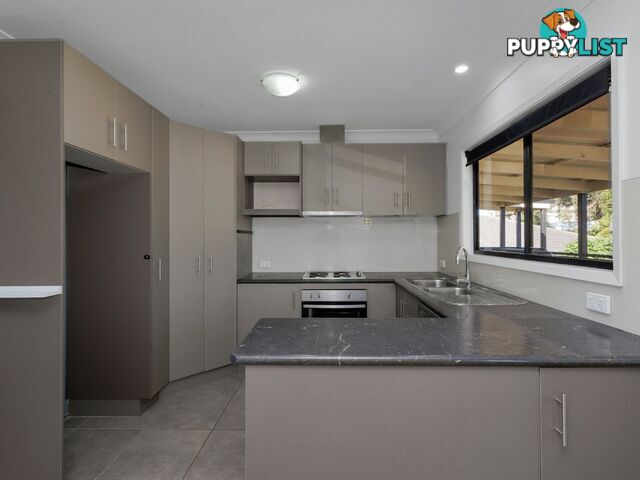 41 Warrina Avenue SUMMERLAND POINT NSW 2259