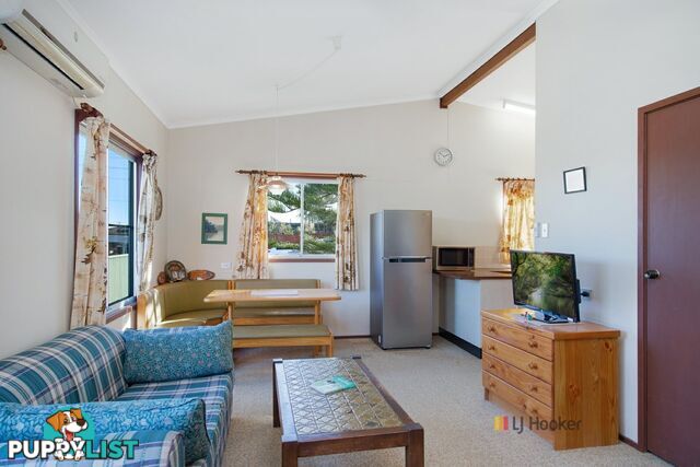 31 Rolfe Avenue KANWAL NSW 2259